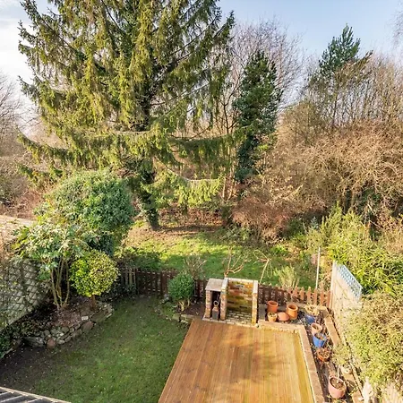 Pass The Keys Modern 2 Bed Family